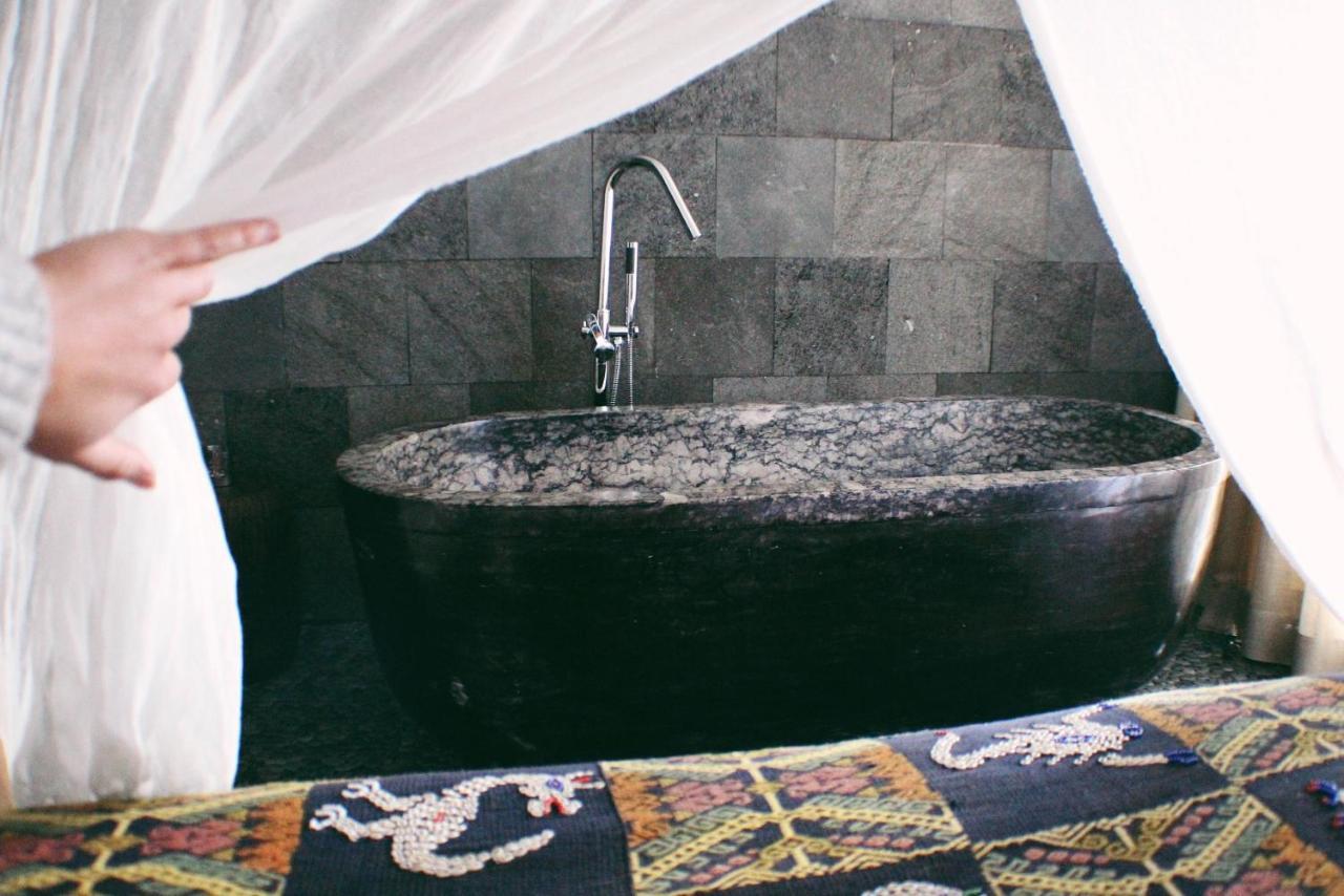 Surfers Lodge Peniche Luaran gambar